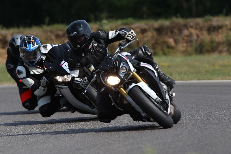 /Archiv-2018/44 06.08.2018 Dunlop Moto Ride and Test Day  ADR/Strassenfahrer-Sportfahrer grün/26